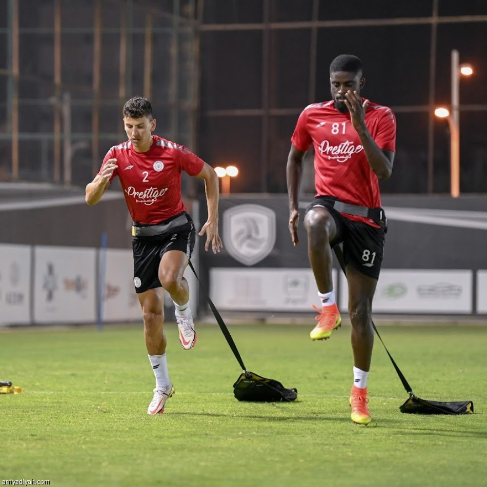 شاموسكا يطالب بوقف نزيف النقاط أمام الهلال