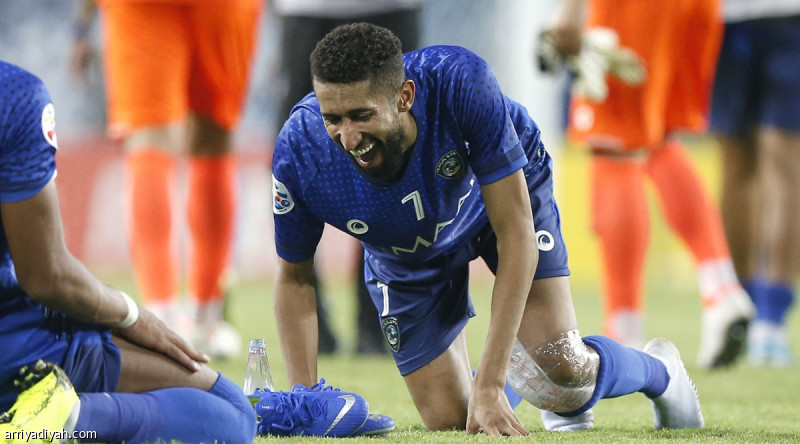 «كدمة» تغيب الفرج عن تدريبات الهلال