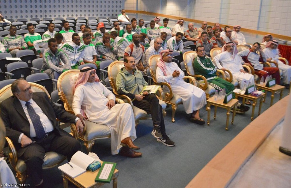 لجنة المنشطات تثقف لاعبي منتخب القوى عن مخاطر المنشطات