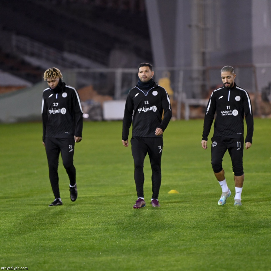 الشباب يفتح ملف النصر