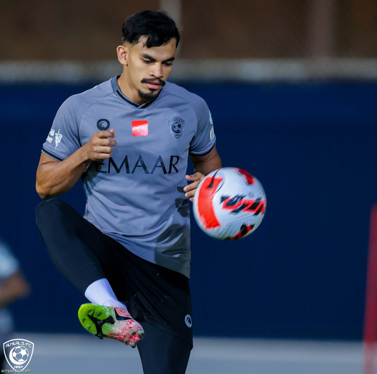 الهلال يدشن تحضيرات الكلاسيكو