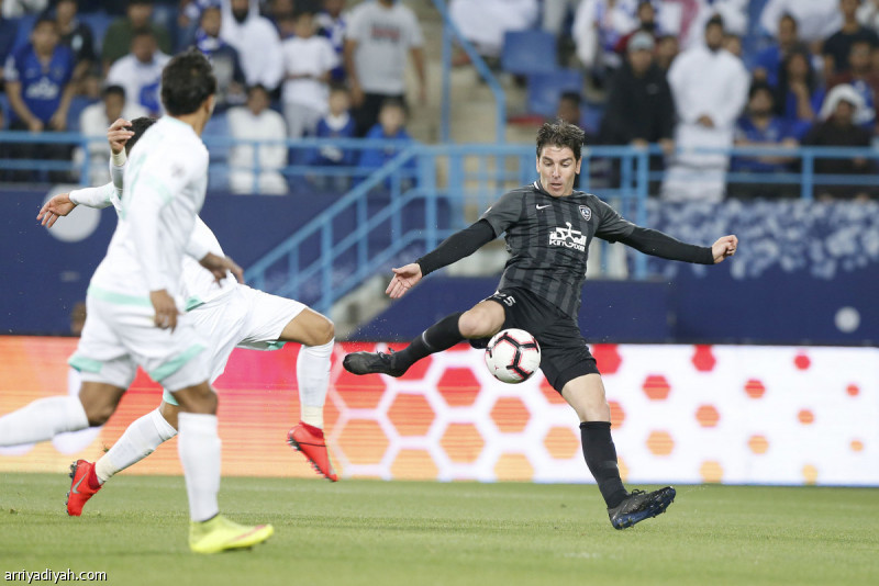 بث مباشر لمباراة الأهلي والهلال