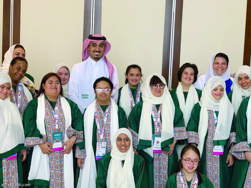 40 ألفا
يشعلون حماس الوفد السعودي
