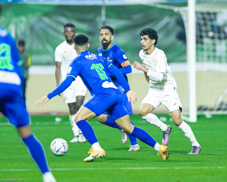 الفتح يكرر الانتصار على الشباب في الدوري الرديف