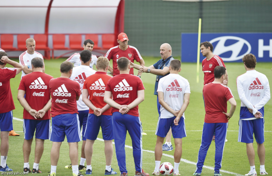 روسيا
أمام إسبانيا والتاريخ
