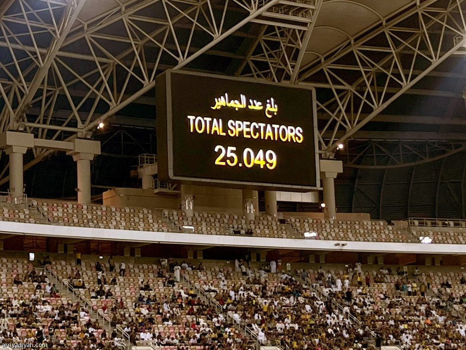 الاتحاد..
360 دقيقة بشباك نظيفة