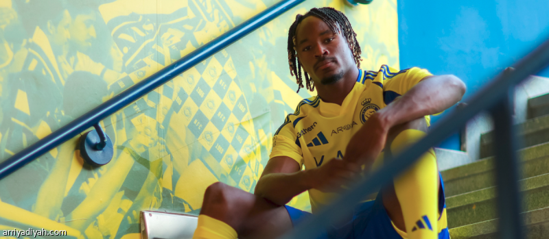 نادي النصر يوقع نهائيًا مع محمد سيماكان حتى عام 2029