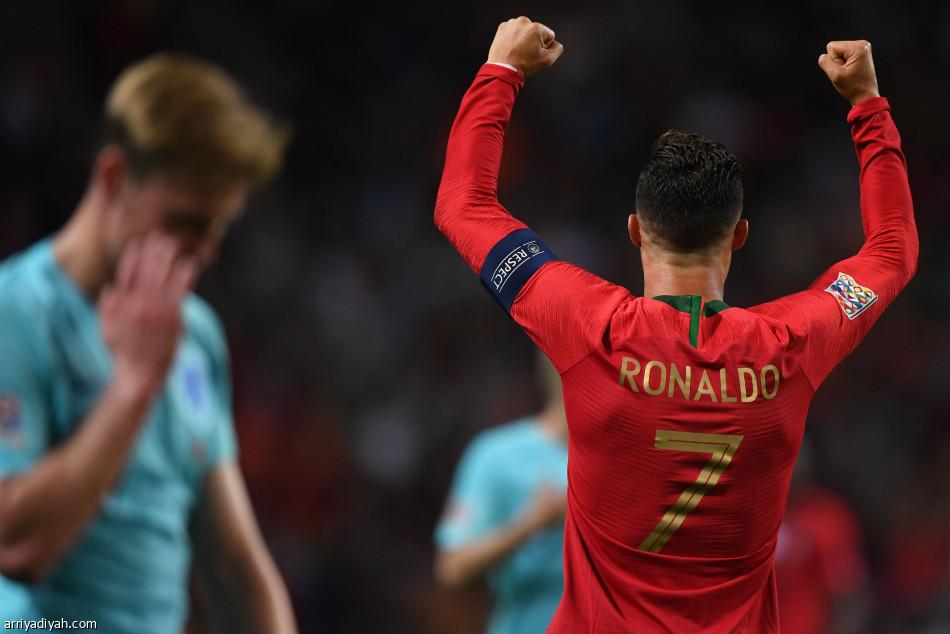 البرتغال تحرز اللقب الأوروبي بنسخته الأولى