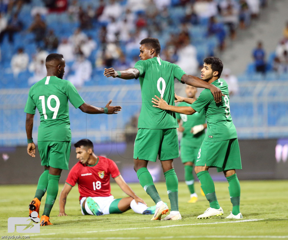 الأخضر يتعادل مع البوليفي في أول تجارب آسيا