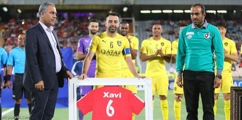 بيتيس يفكر في انتداب تشافي