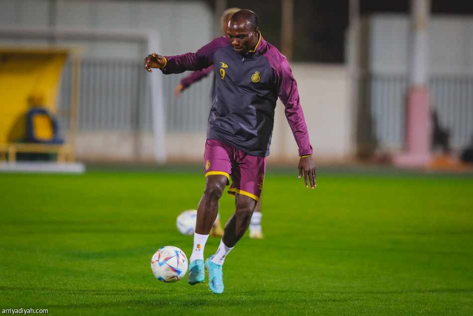 جارسيا يُسلح النصر بـ«التسديد»