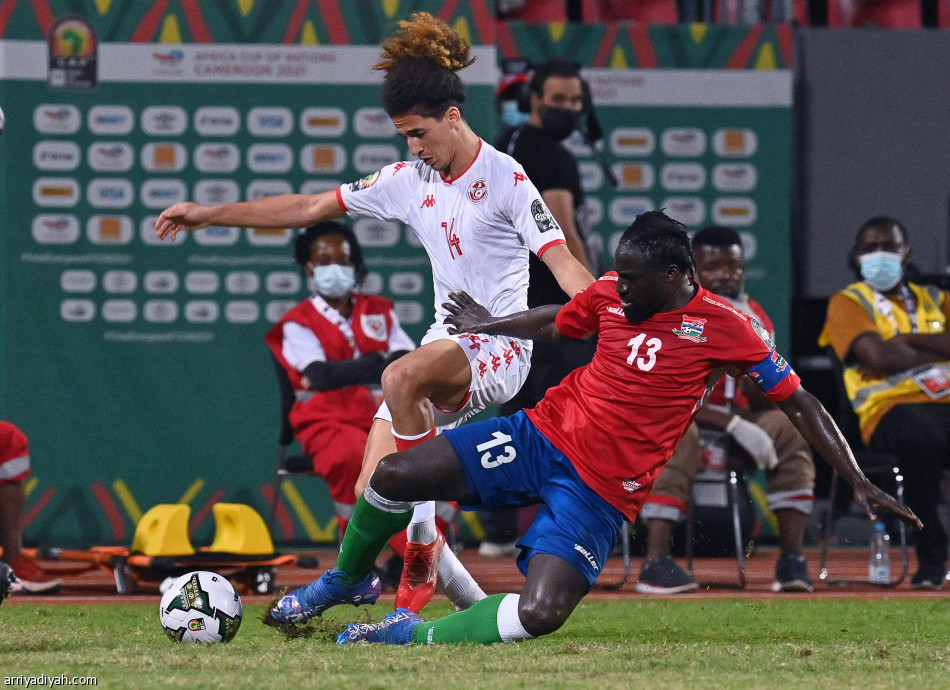 تونس تسقط أمام جامبيا.. وتتأهل لمواجهة نيجيريا