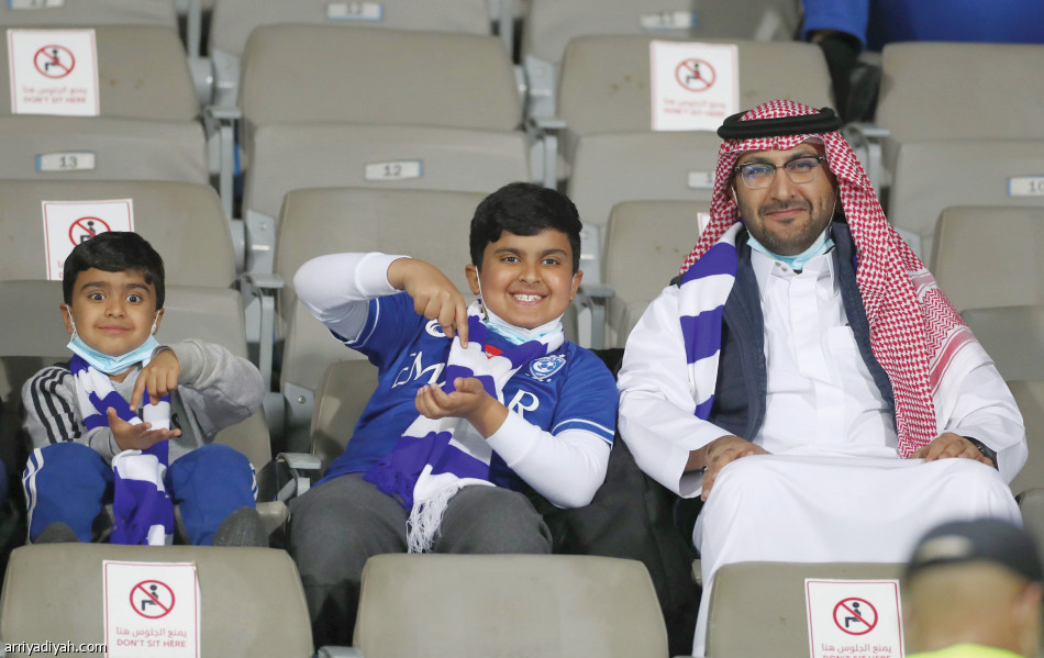 الهلال
يسجل العودة الخامسة