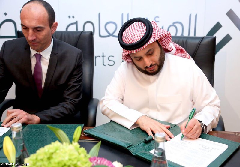 مدرب "المواليد" يقود الأخضر في خليجي 23