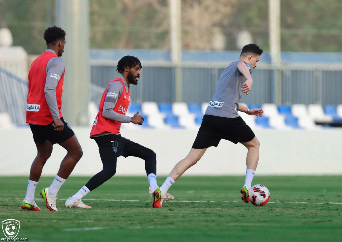 الهلال.. جري وتكتيك