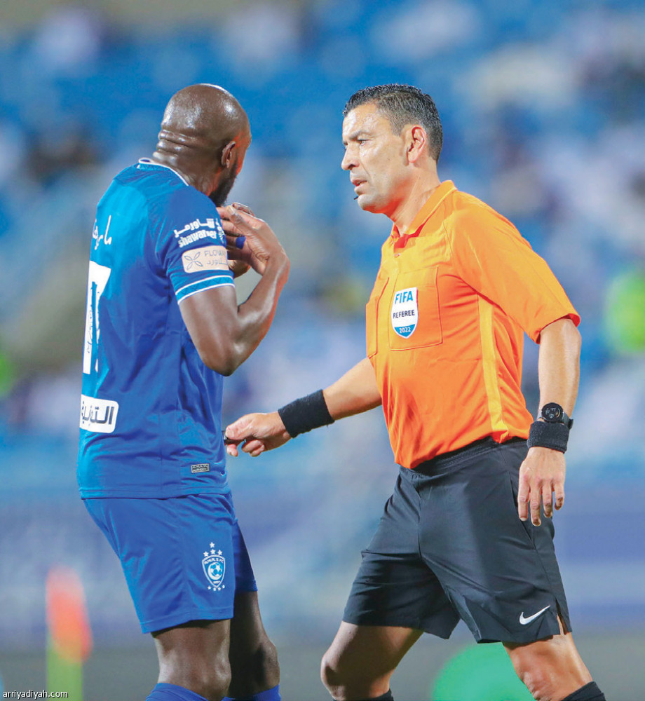 أمام الشباب.. 
13 فرحة هلالية