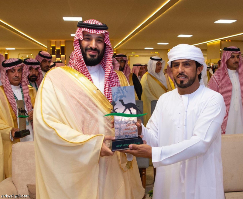 ولي العهد يرعى ختام مهرجان الهجن الثاني