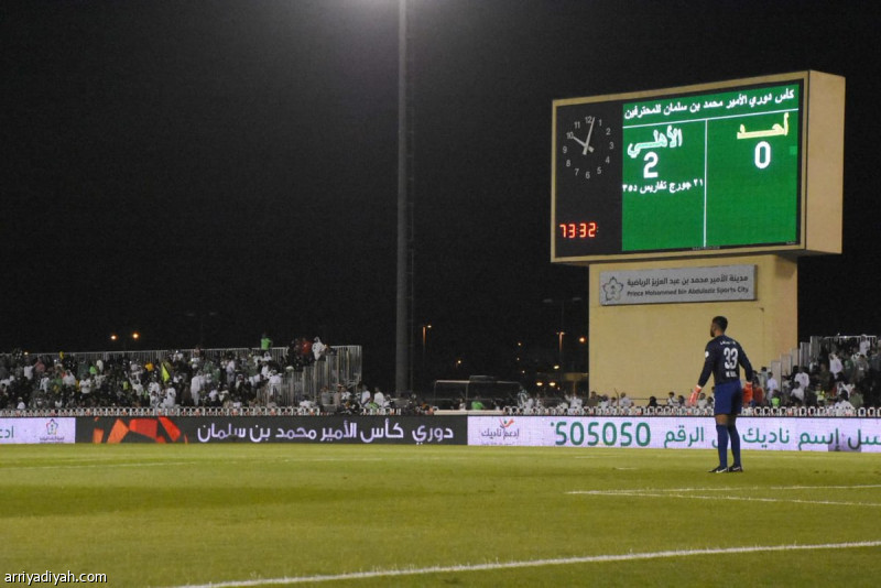 الأهلي يعود من المدينة بنقاط أحد