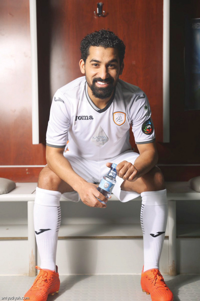 خلال بداياته..
ماري لا يغيب مباراتين