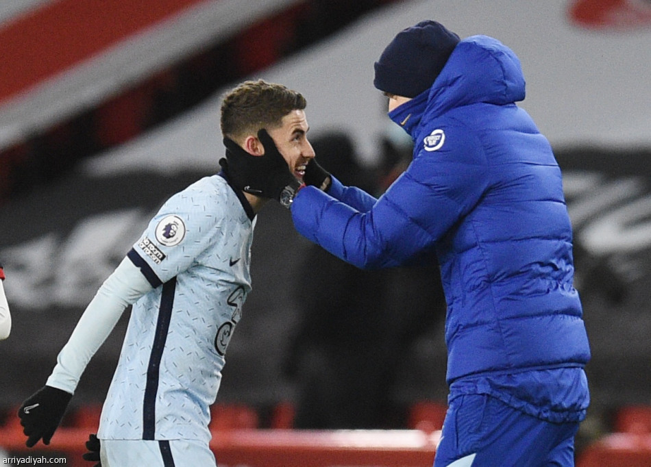 تشيلسي يتخطى شيفيلد بثنائية