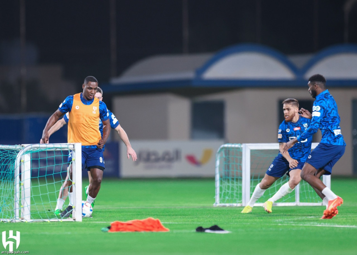 الهلال.. لياقة وتكنيك