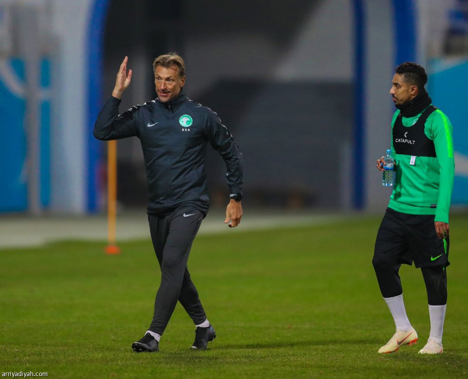 الأخضر يستعد للأوزبك