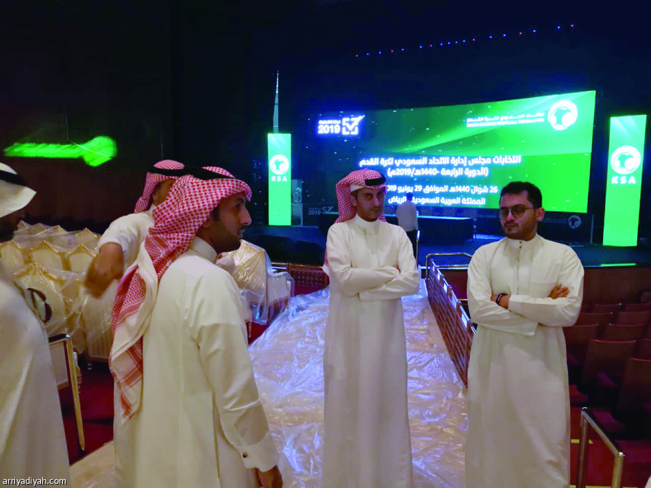 المسحل 
يتسلح بـ 16 استراتيجية