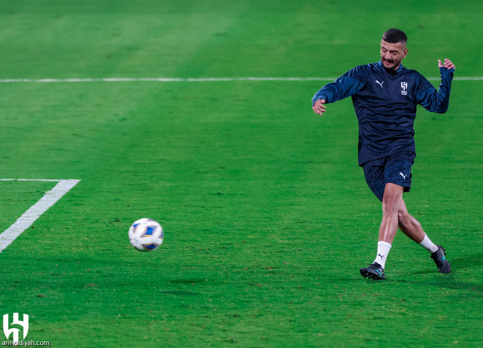 بعد الديربي.. الهلال يفتح ملف ناساجي