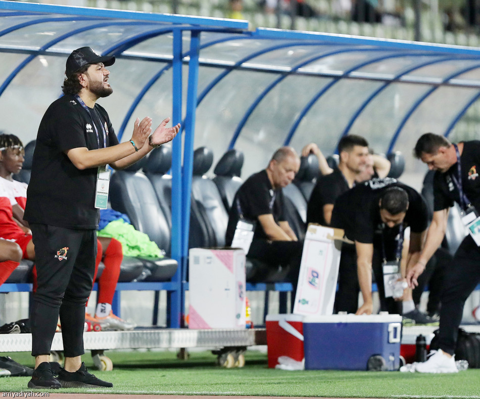 إعارات الهلال
تحلق بالتعاونيين