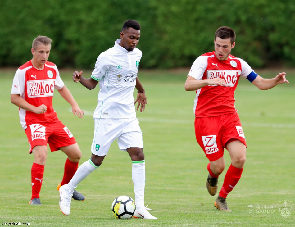 الأهلي يفتتح ودياته بفوز على النمساويين