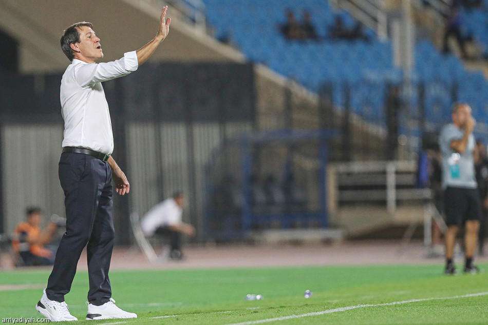 شاموسكا
يقهر النصر بـ 3 قمصان