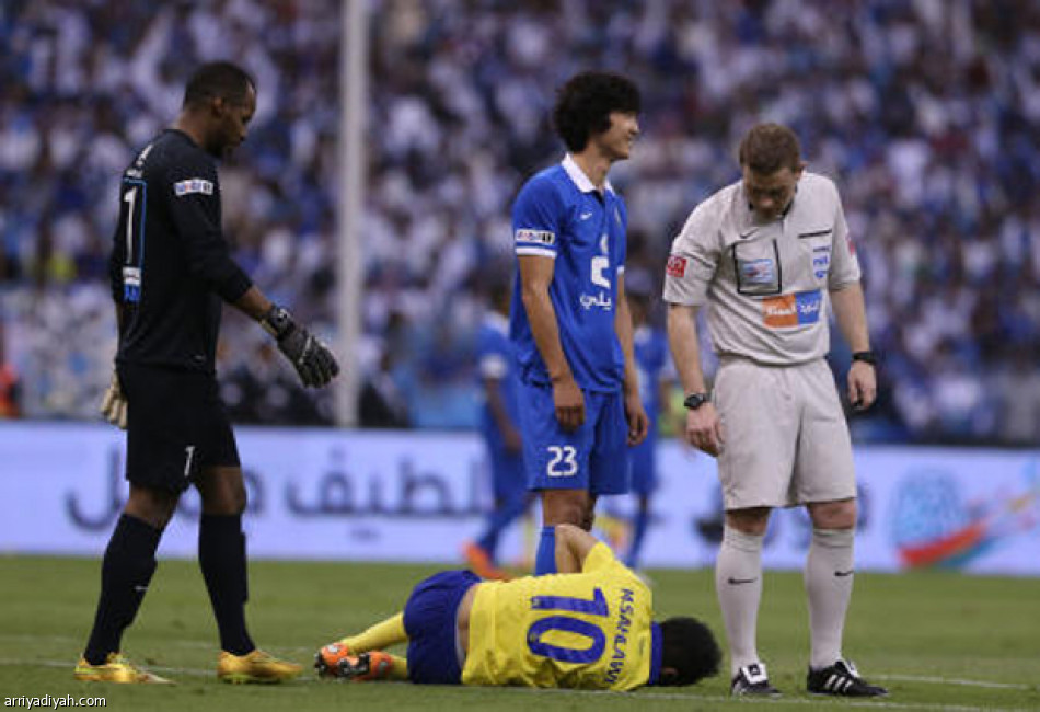 النصر يهزم الهلال في ديربي الرياض ويحتفظ بدوري جميل