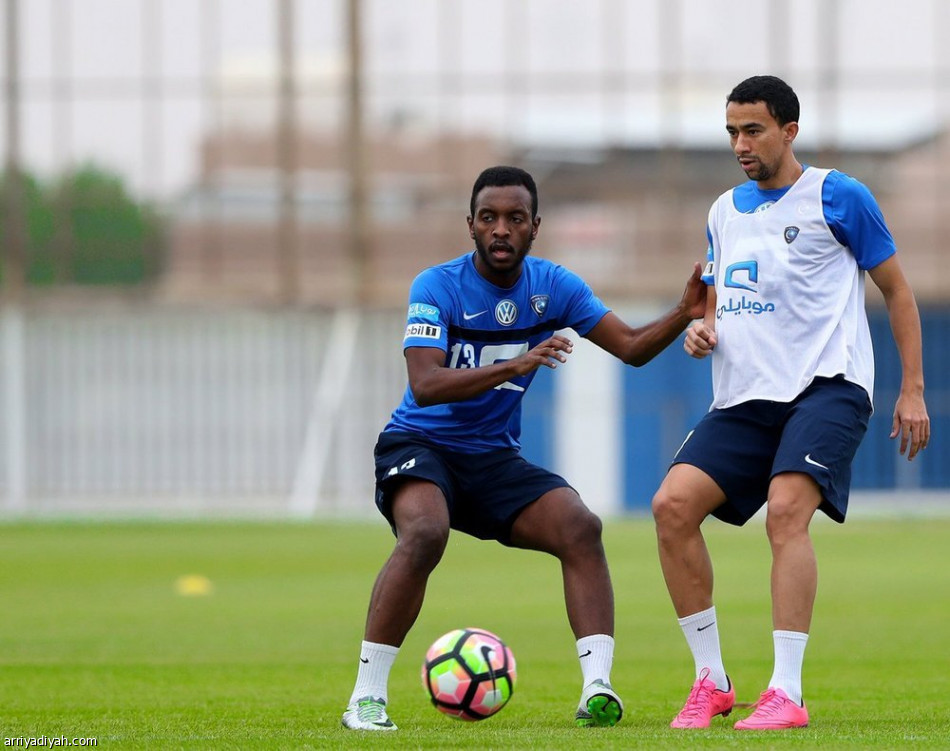 الهلال ينهي تدريباته .. ويغادر إلى الدوحة