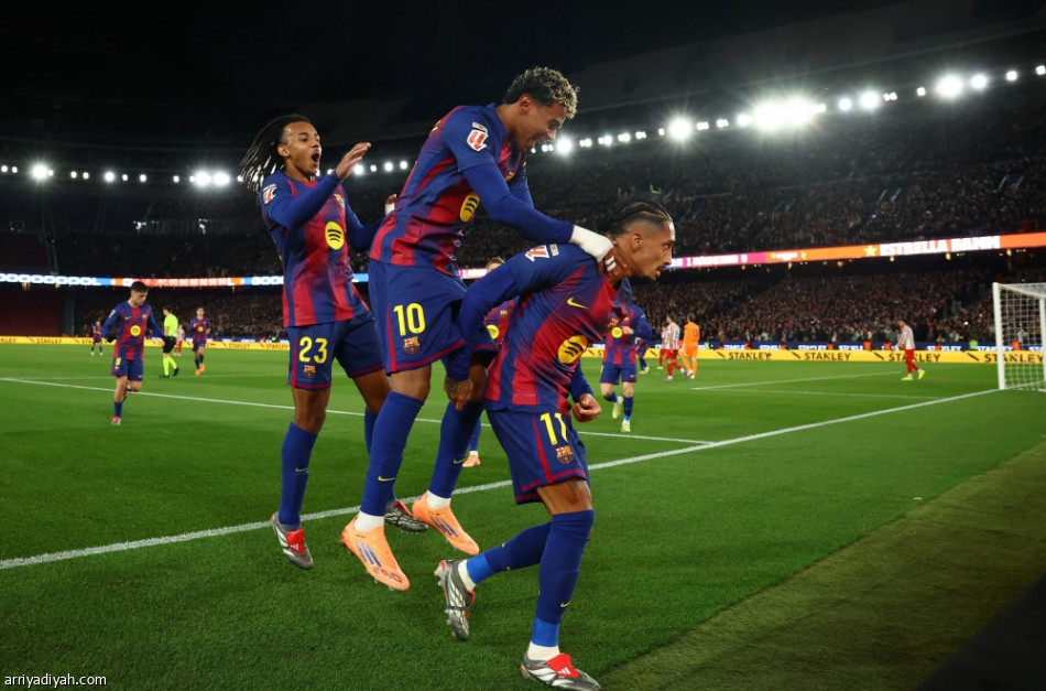 برشلونة يقلبها