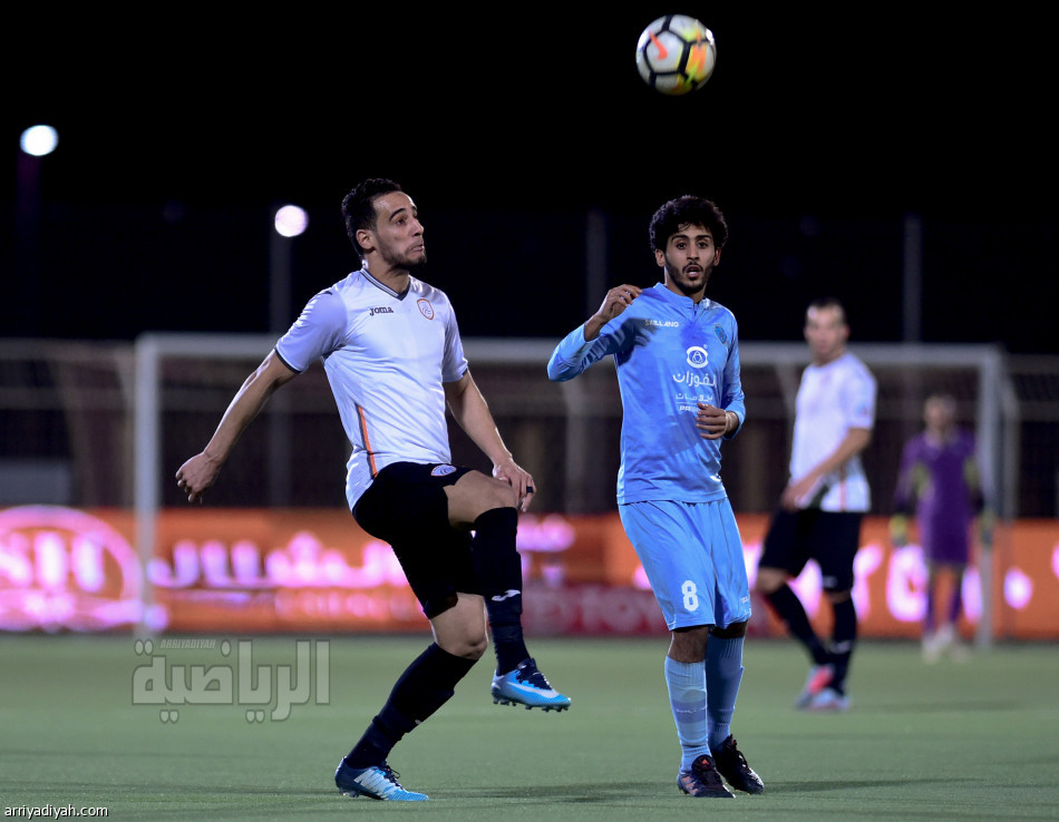 الشباب يواصل انطلاقته القوية ويظفر بنقاط الباطن