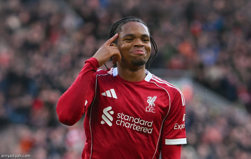 من هو نجوموها أصغر هداف في ليفربول؟