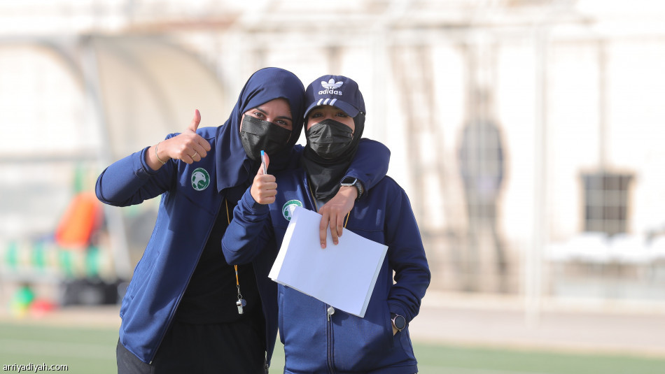 لجنة الحكام تختتم دورة مدربي اللياقة البدنية للحكمات