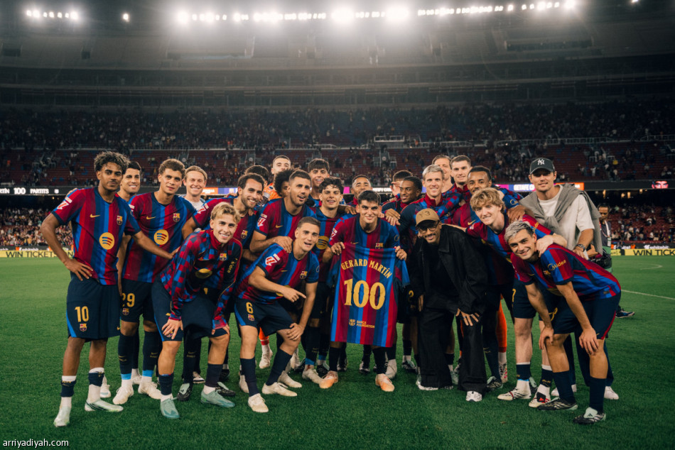 برشلونة يعزز الصدارة بثلاثية خيتافي