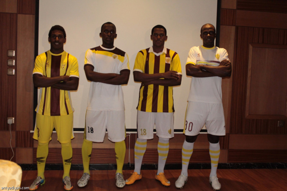 أحد يدشن شعاره الجديد