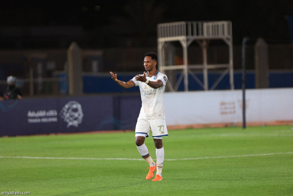 أبها يعزز الصدارة بثلاثية.. وسقوط العربي والزلفي والعروبة