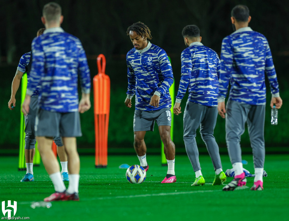 «إجهاد» يهدد مشاركة عبدالحميد مع الهلال