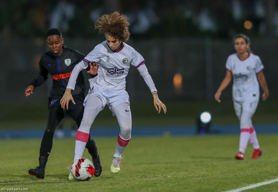 الأهلي والشباب يستحوذان على سيدات «مراس» و«العاصفة»