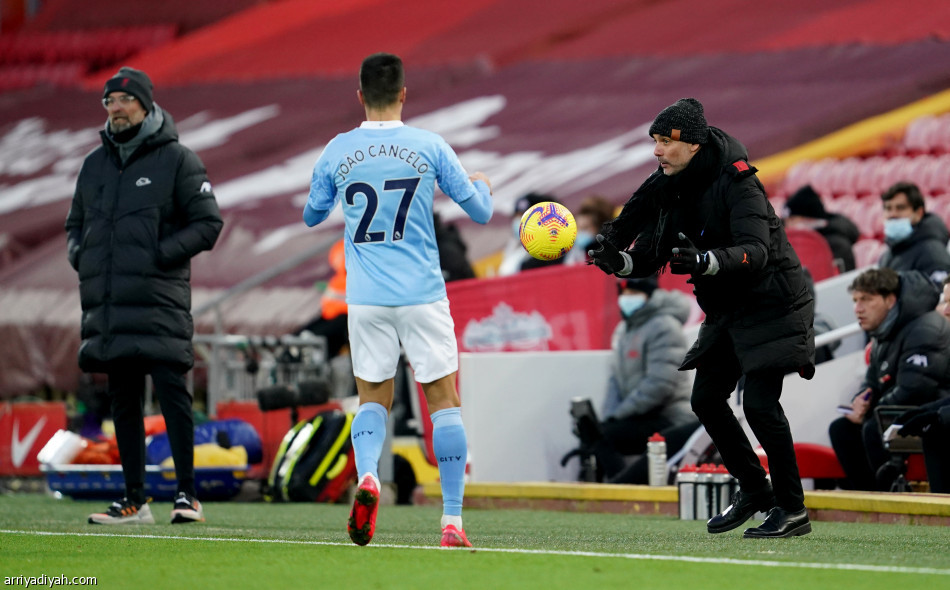 جوارديولا يتحسر على غياب الجماهير