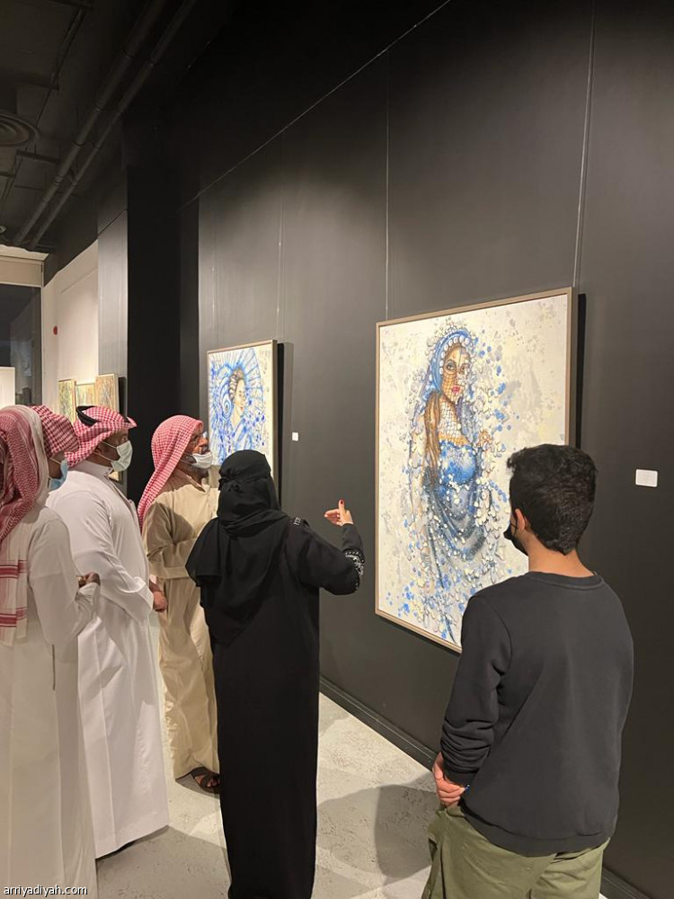 التشكيلية سمر الحريص تدشن «هوية»