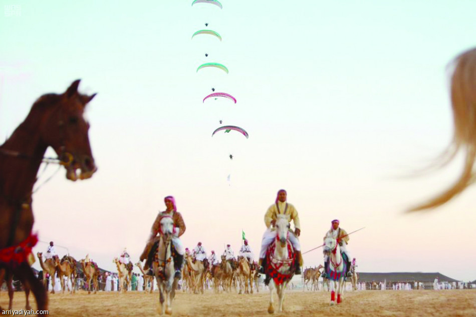 50 مهرجانا تعلق قرار السفر إلى الخارج