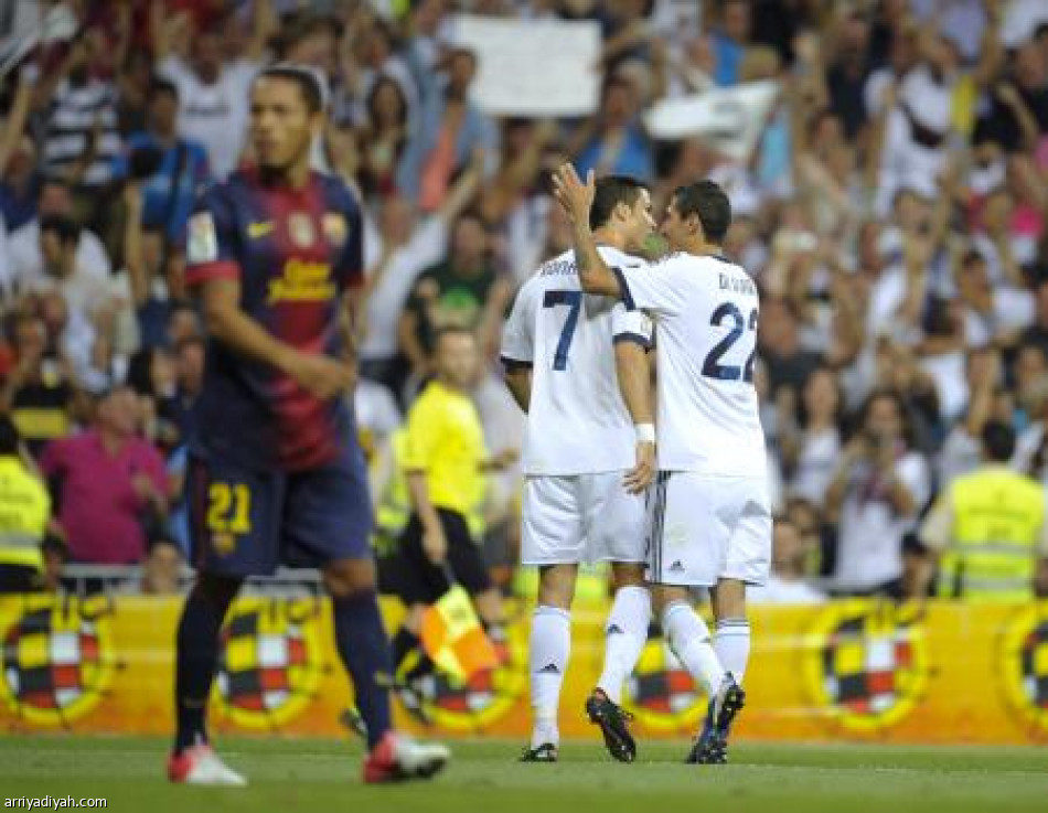 اللقب التاسع في تاريخه : ريال مدريد يرد التحية لبرشلونة ويحرز كأس السوبر