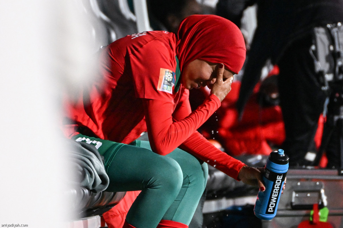 المغربيات يودعن بالدموع