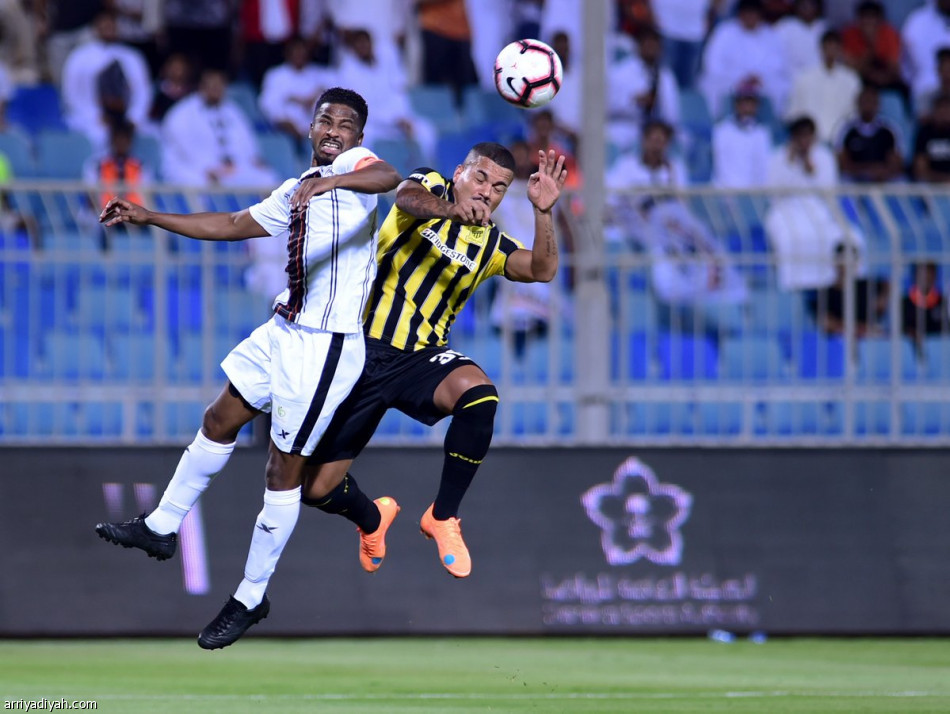 بالتخصص.. الشمراني يعمق جراح الاتحاديين