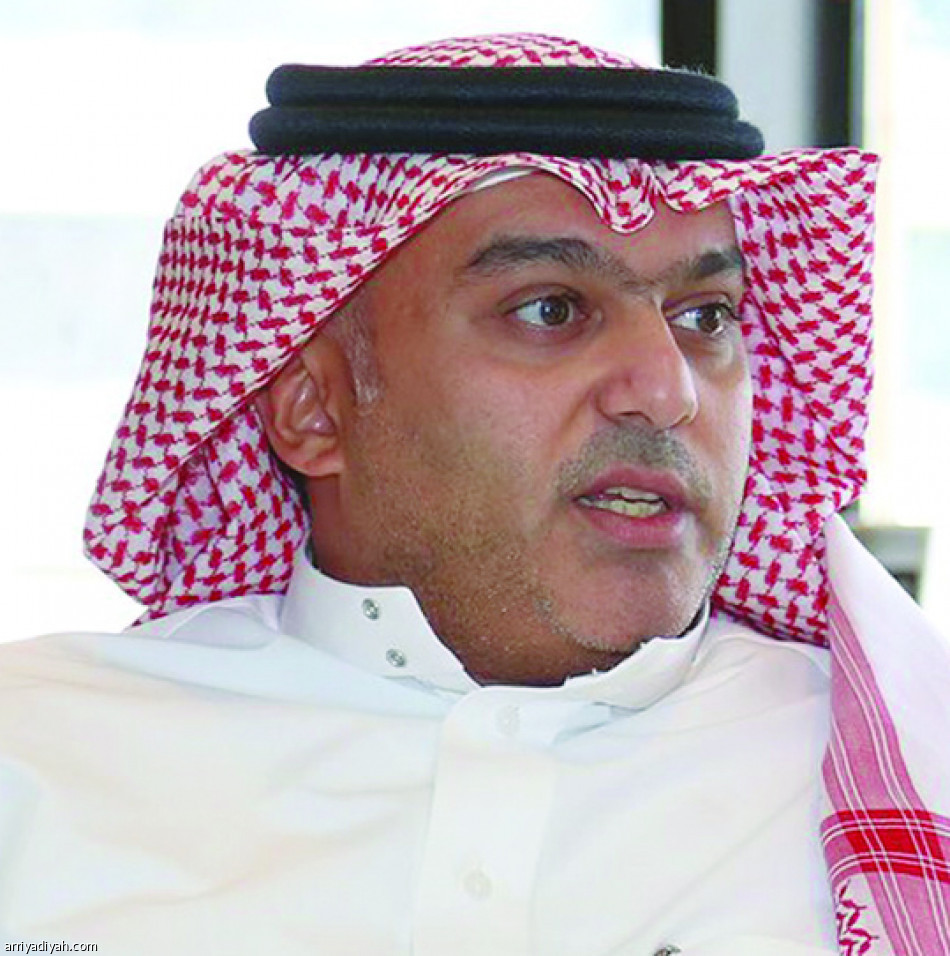 آل الشيخ يهدي النصراويين أجنبيا كبيرا