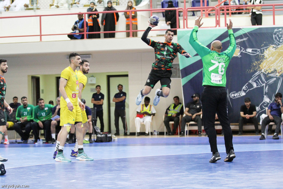 المرة السادسة.. 
مضر بطل النخبة